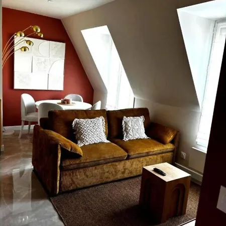Cosy Saint-ouen Apartment